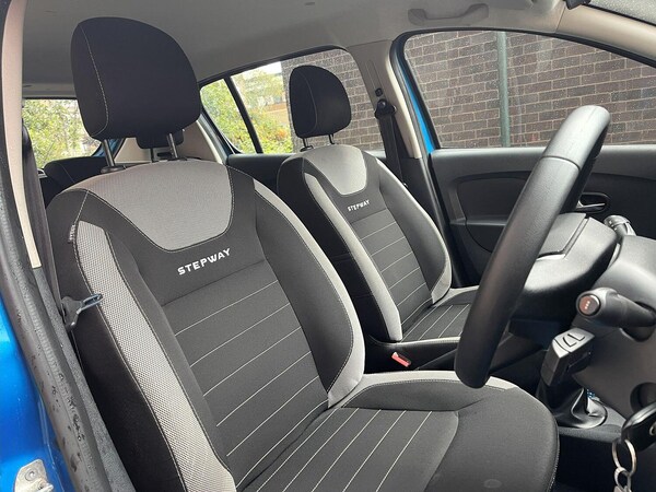 Used Dacia Sandero Stepway 2017 for sale - 75481559: Photo 53