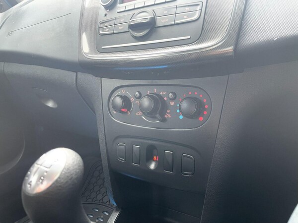 Used Dacia Sandero Stepway 2017 for sale - 75481559: Photo 58