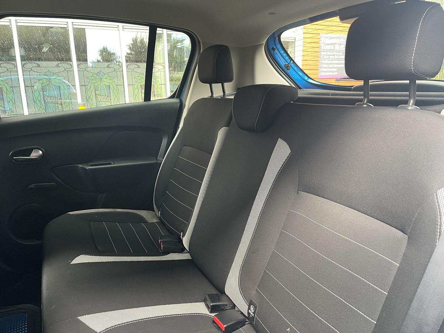 Used Dacia Sandero Stepway 2017 for sale - 76482902: Photo 14