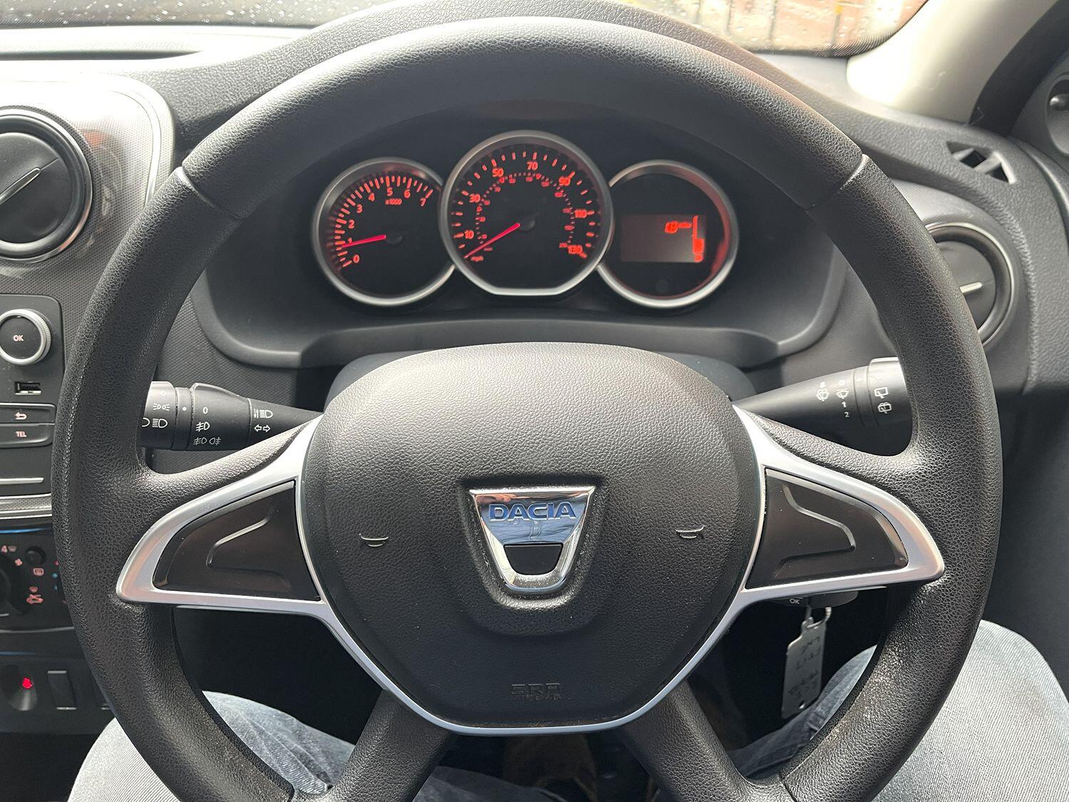 Used Dacia Sandero Stepway 2017 for sale - 76482902: Photo 15