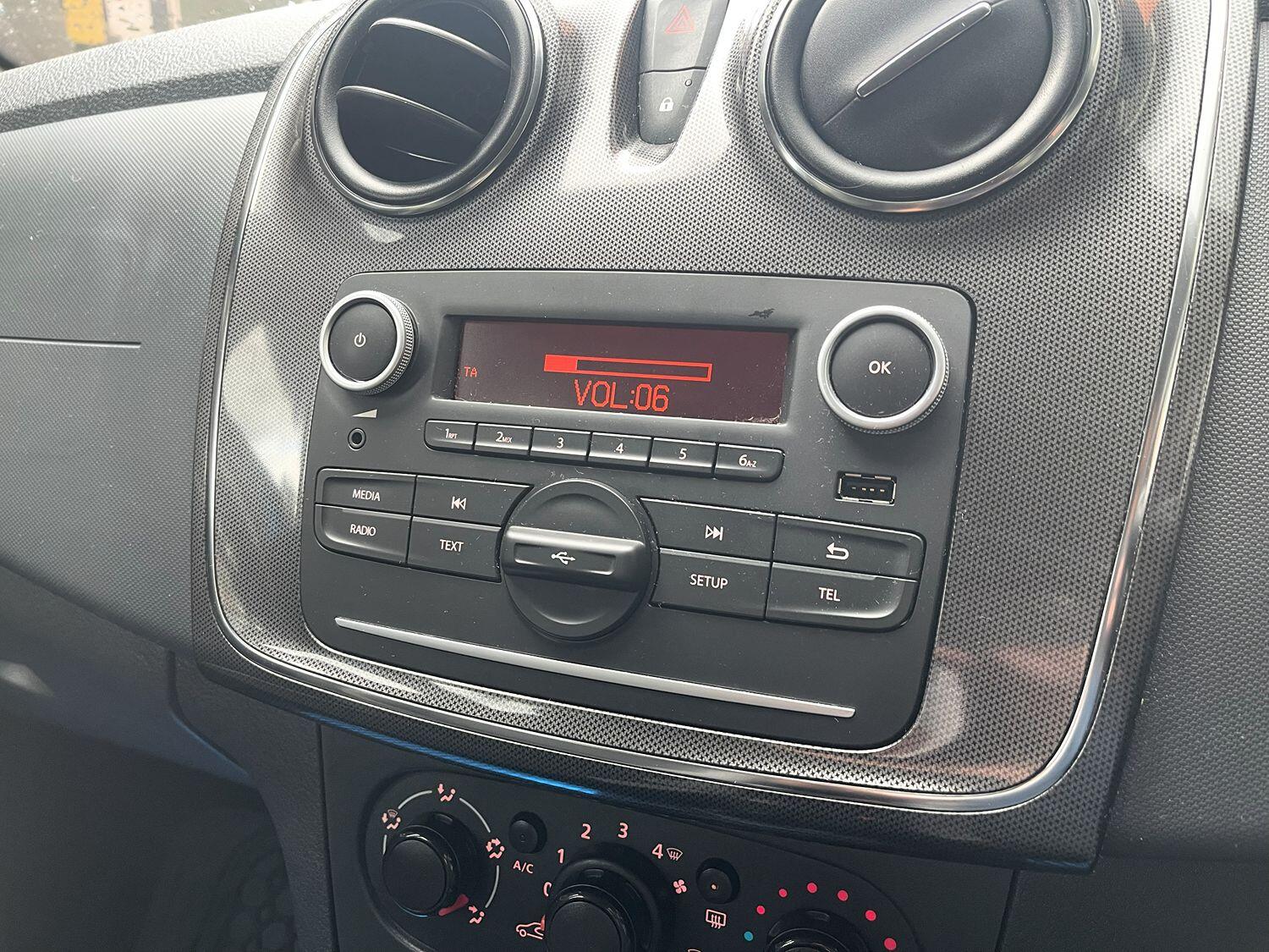 Used Dacia Sandero Stepway 2017 for sale - 76482902: Photo 24