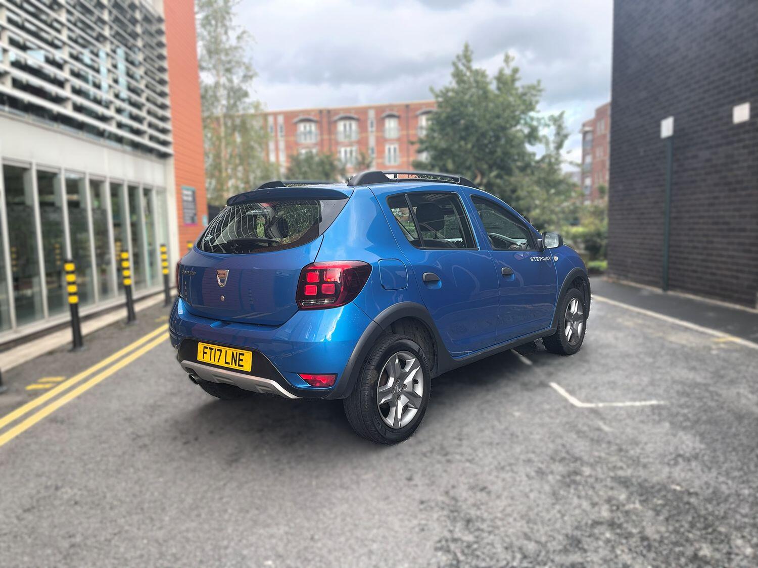 Used Dacia Sandero Stepway 2017 for sale - 76482902: Photo 38