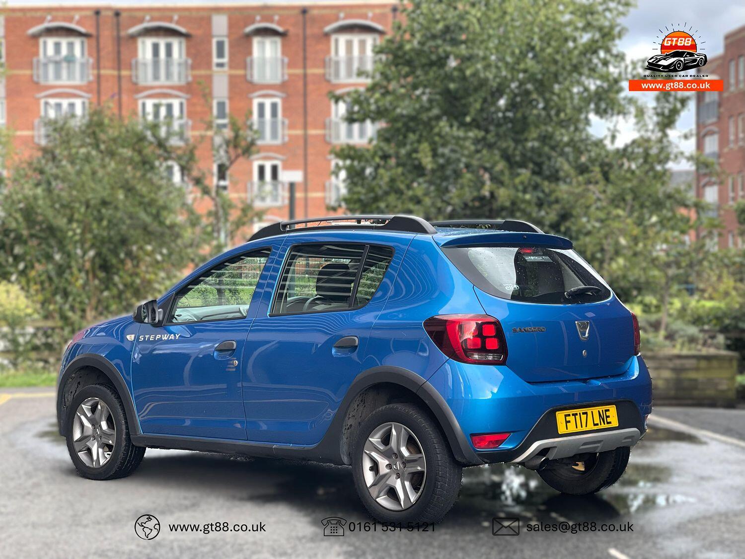 Used Dacia Sandero Stepway 2017 for sale - 76482902: Photo 5