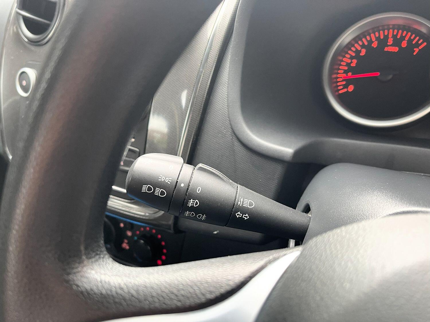 Used Dacia Sandero Stepway 2017 for sale - 76482902: Photo 57