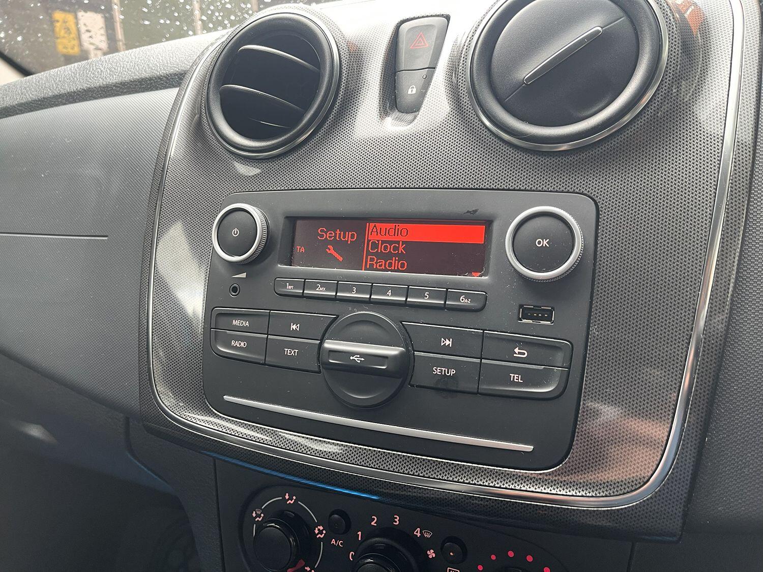 Used Dacia Sandero Stepway 2017 for sale - 76482902: Photo 60