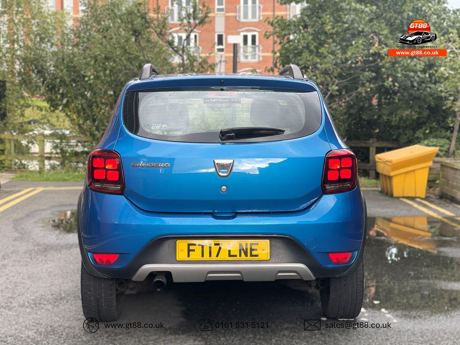 Used Dacia Sandero Stepway 2017 for sale - 76482902: Photo 7