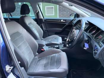 Used Volkswagen Golf 2017 for sale - 74878060: Photo