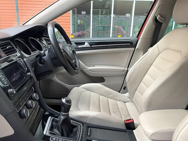 Used Volkswagen Golf 2014 for sale - 74878067: Photo 52