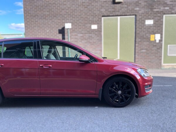 Used Volkswagen Golf 2014 for sale - 74878067: Photo 9