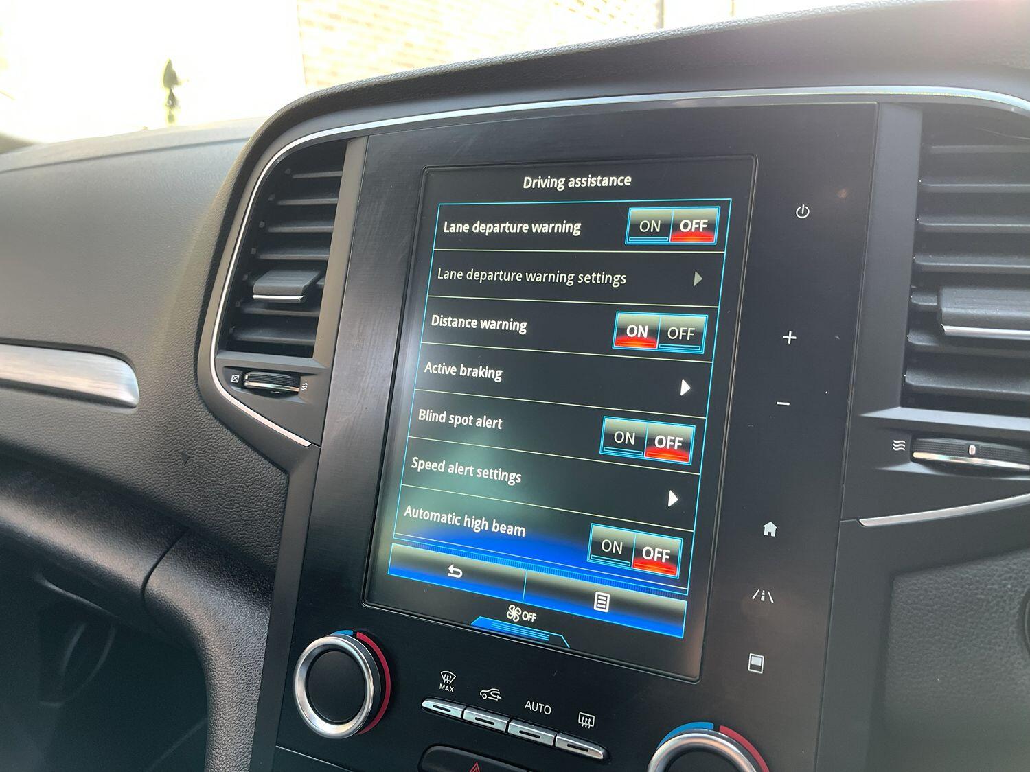 Used Renault Megane 2016 for sale - 76397018: Photo 21