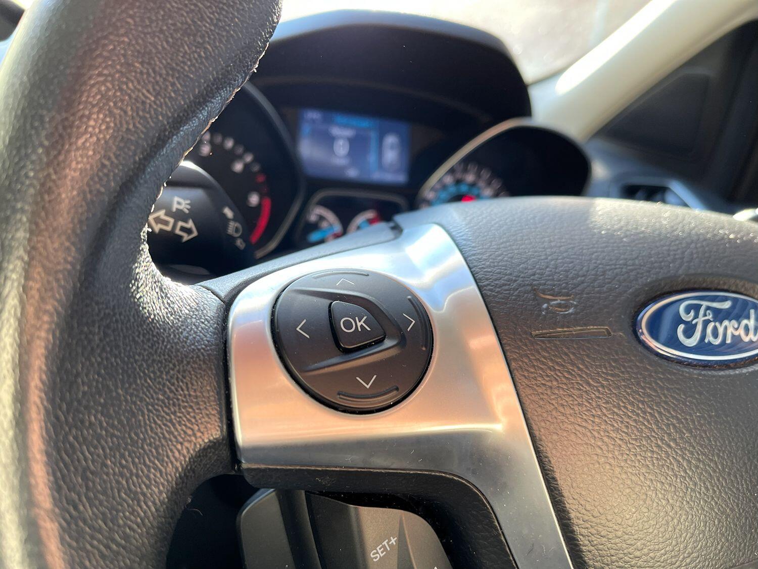 Used Ford Kuga 2015 for sale - 76483088: Photo 76