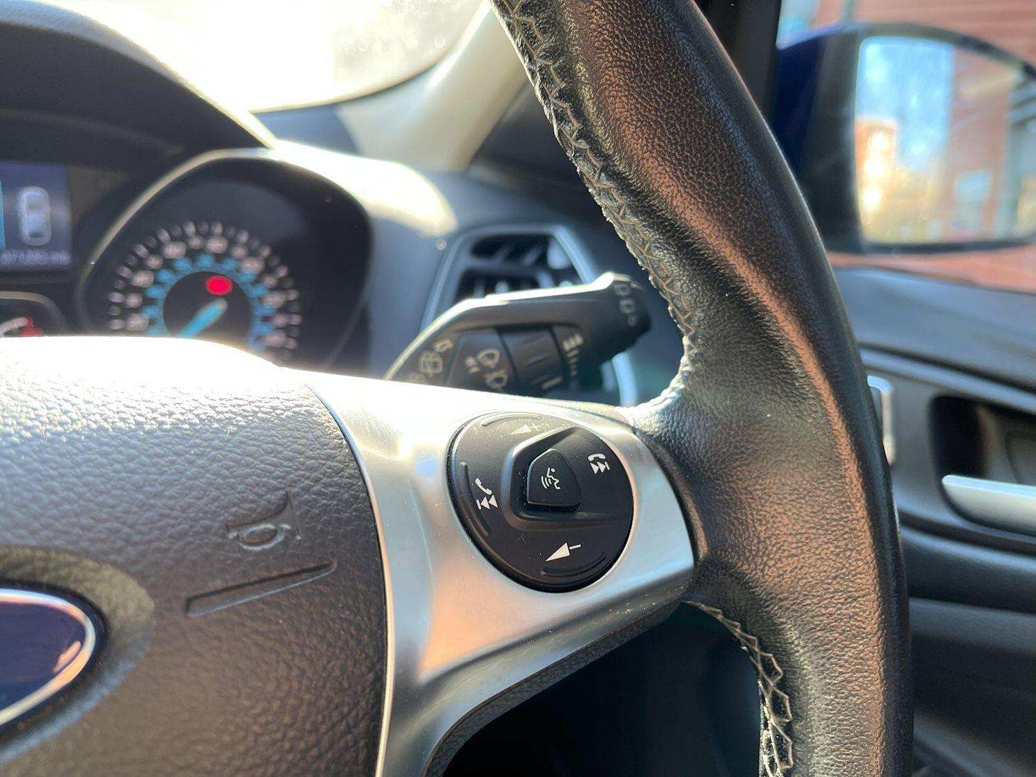 Used Ford Kuga 2015 for sale - 76483088: Photo 77