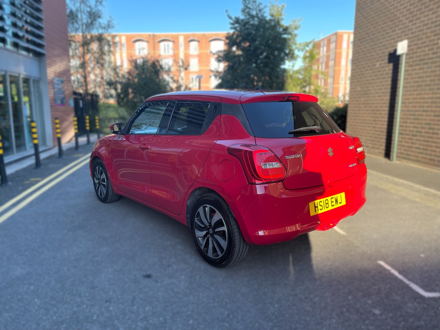 Used Suzuki Swift 2018 for sale - 76482855: Photo 35