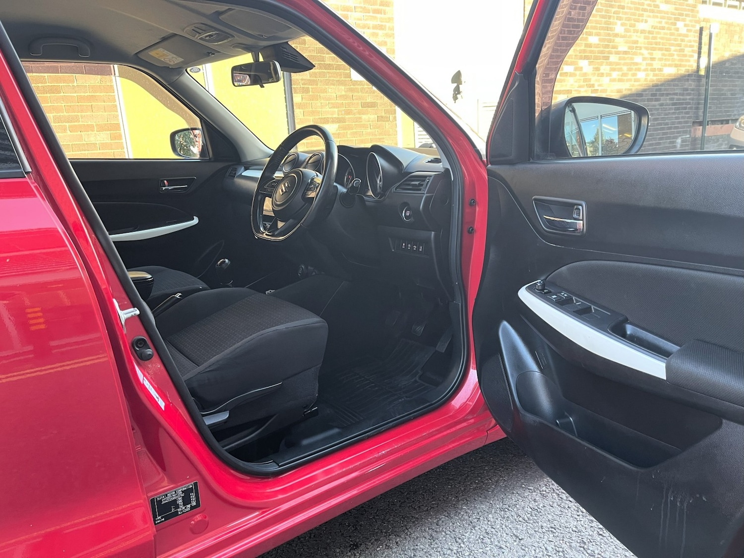 Used Suzuki Swift 2018 for sale - 76482855: Photo 45