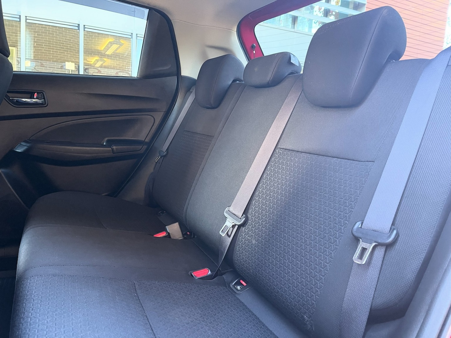 Used Suzuki Swift 2018 for sale - 76482855: Photo 46