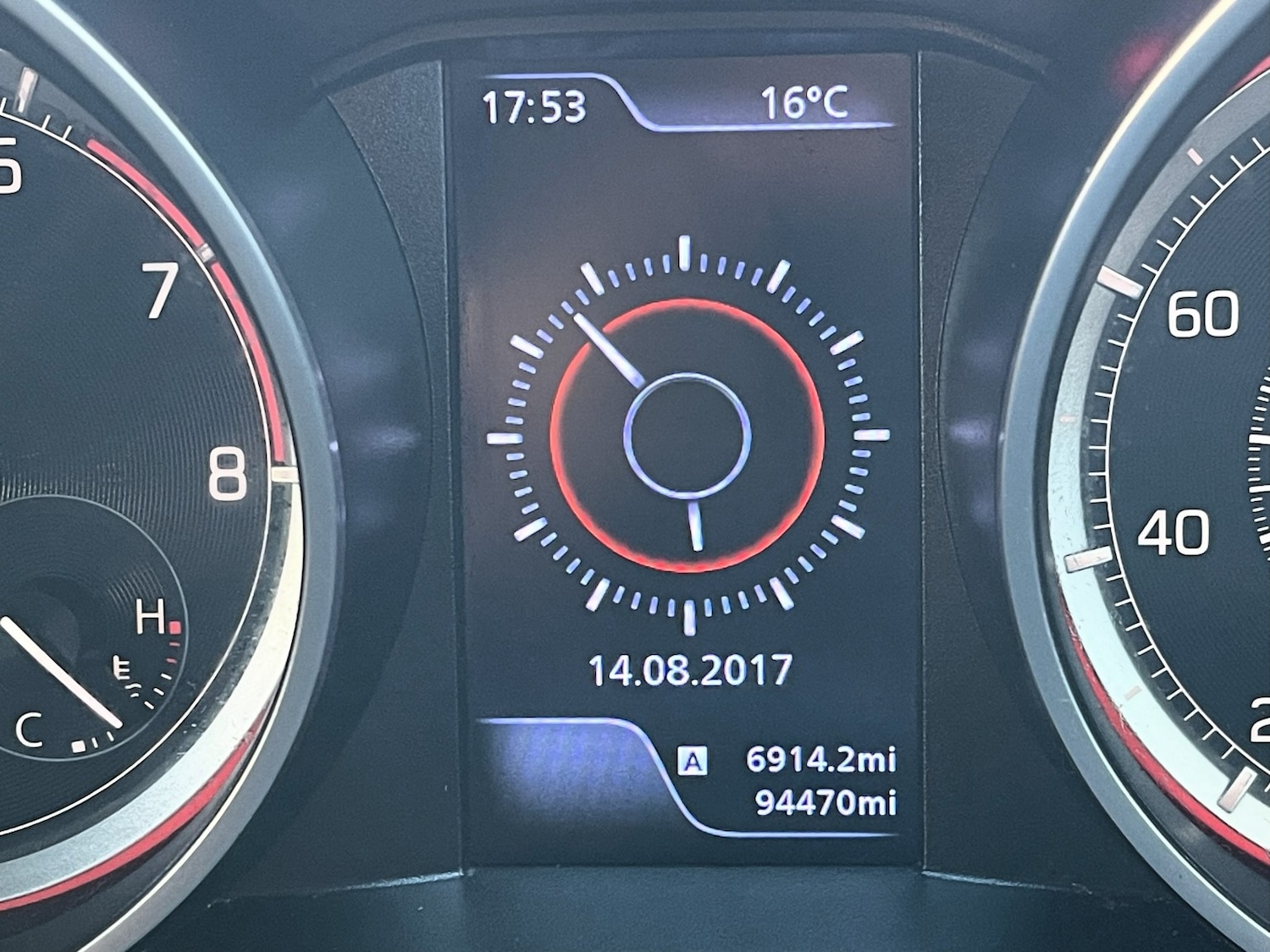 Used Suzuki Swift 2018 for sale - 76482855: Photo 67