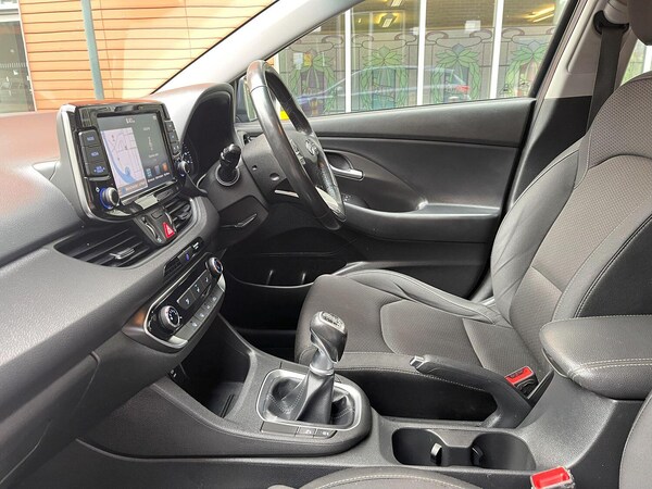 Used Hyundai i30 2017 for sale - 74983878: Photo 45