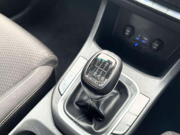 Used Hyundai i30 2017 for sale - 74983878: Photo 57