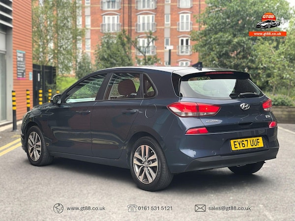 Used Hyundai i30 2017 for sale - 74983878: Photo 5