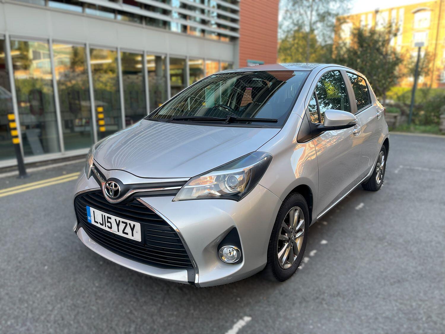 Used Toyota Yaris 2015 for sale - 75925106: Photo 28