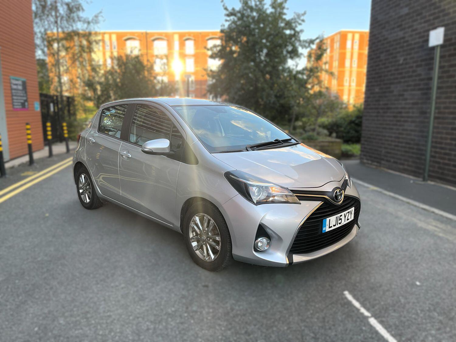 Used Toyota Yaris 2015 for sale - 75925106: Photo 33
