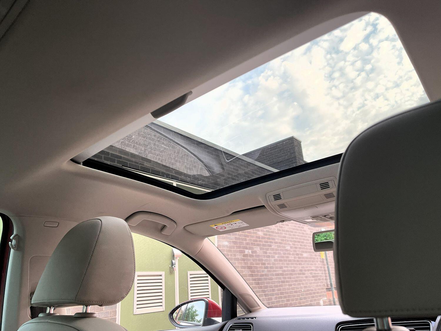 Used Volkswagen Golf 2014 for sale - 76483077: Photo 43