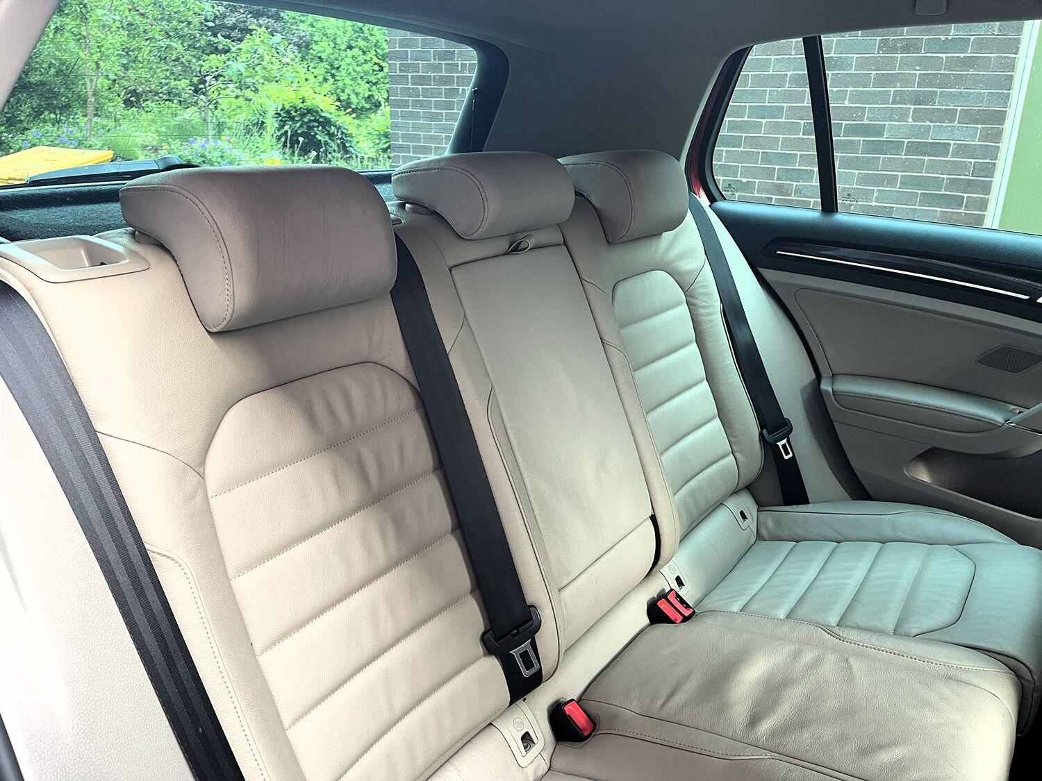 Used Volkswagen Golf 2014 for sale - 76483077: Photo 51