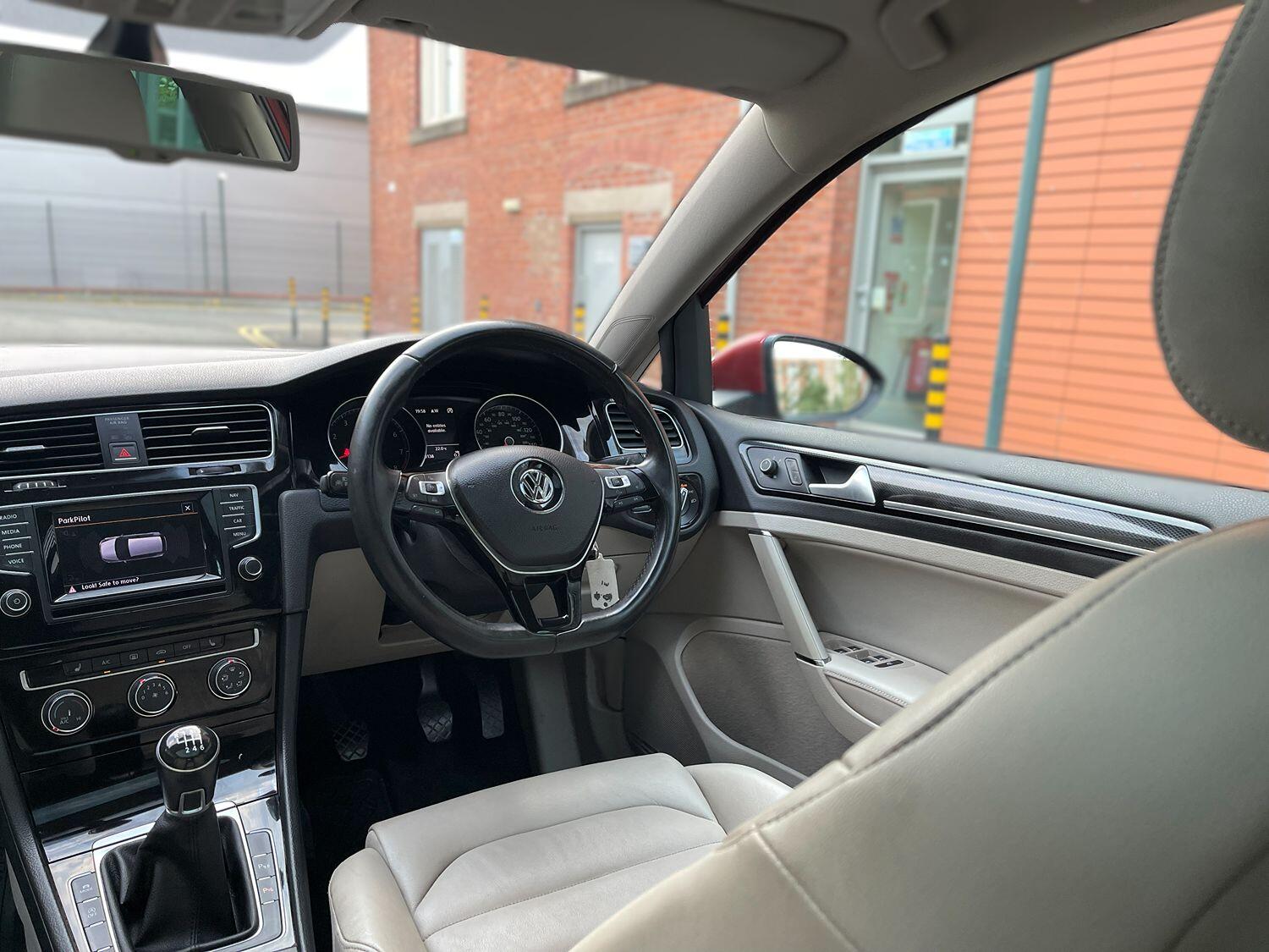 Used Volkswagen Golf 2014 for sale - 76483077: Photo 56