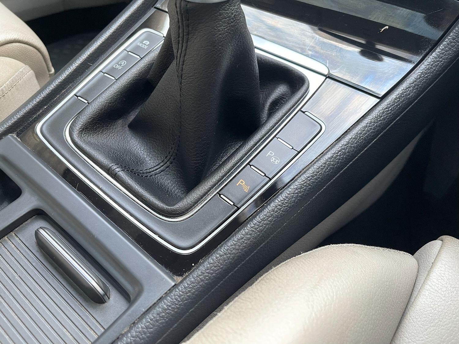 Used Volkswagen Golf 2014 for sale - 76483077: Photo 63