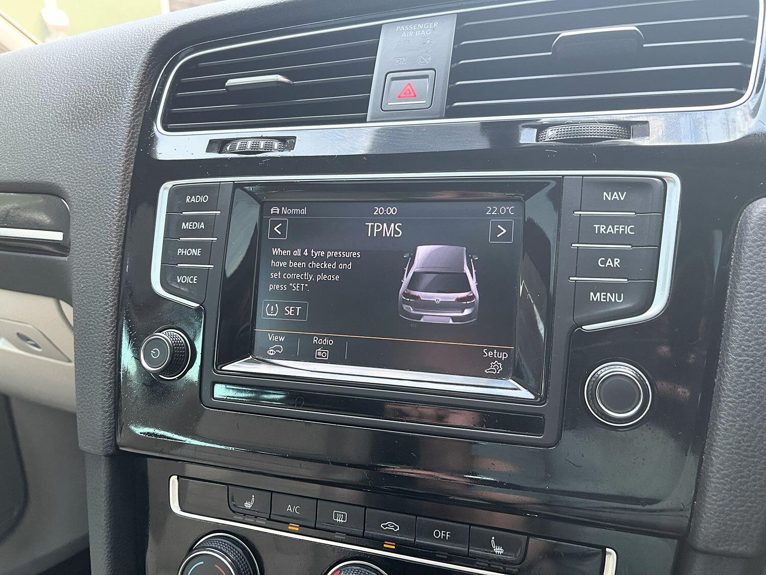 Used Volkswagen Golf 2014 for sale - 76483077: Photo 78