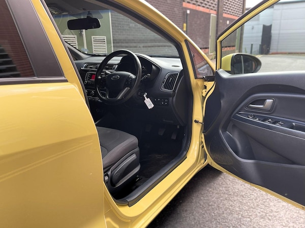 Used Kia Rio 2015 for sale - 75043688: Photo 15