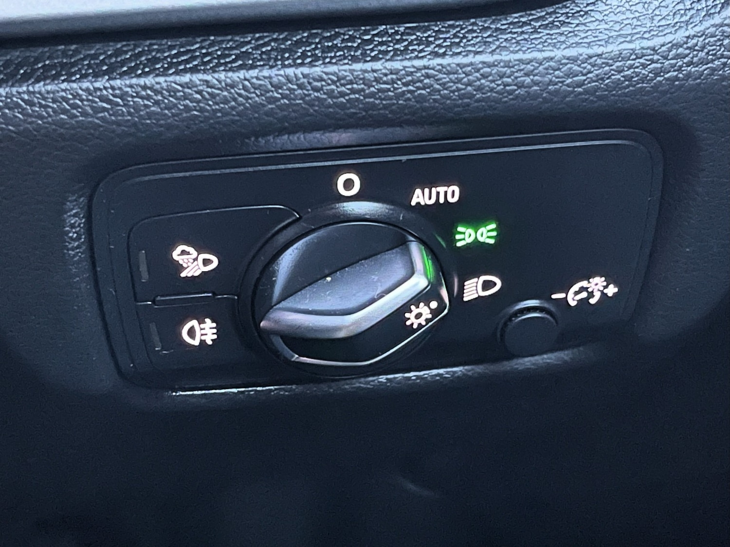 Used Audi A3 2016 for sale - 76510806: Photo 24