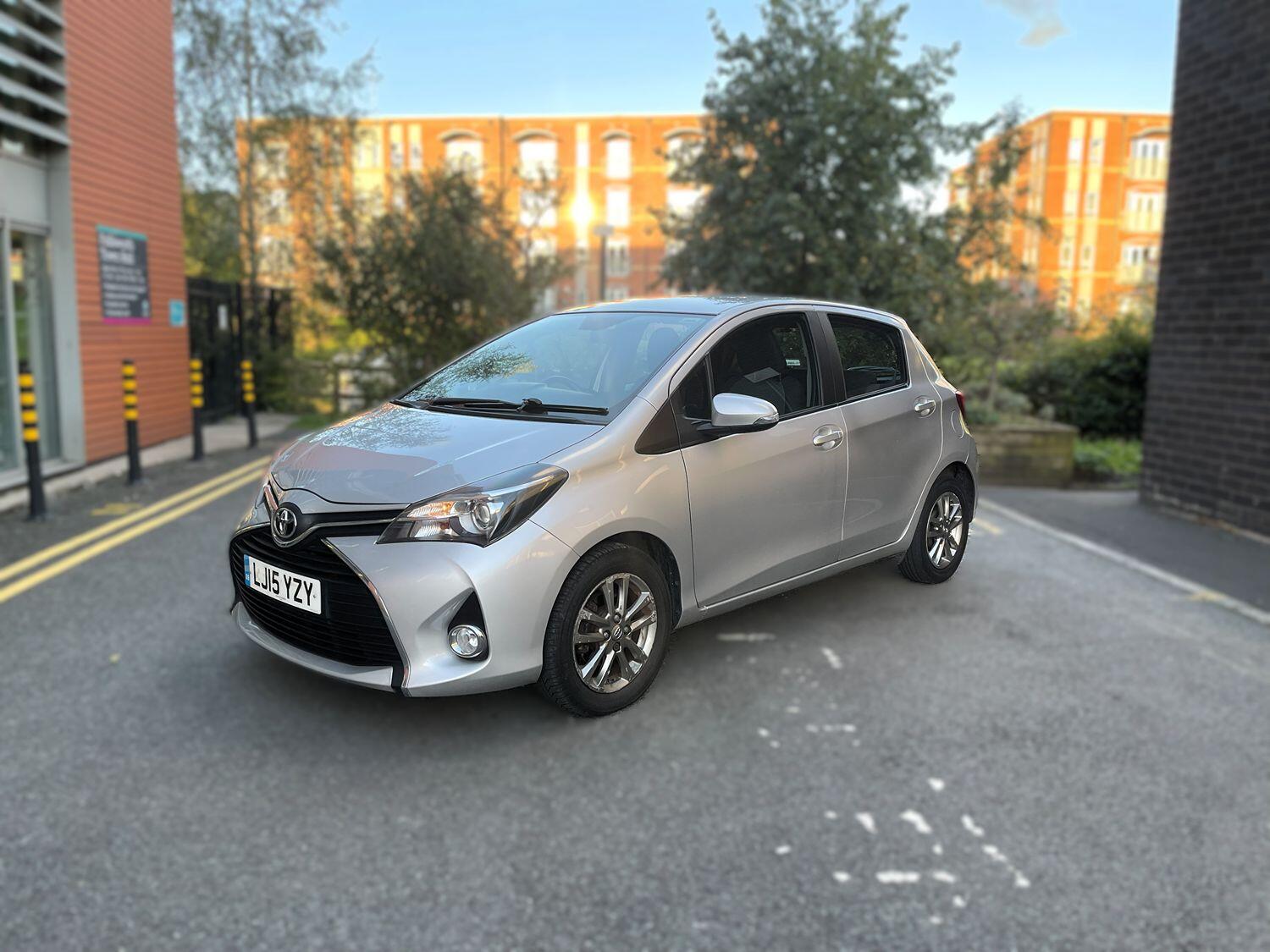 Used Toyota Yaris 2015 for sale - 76482972: Photo 35