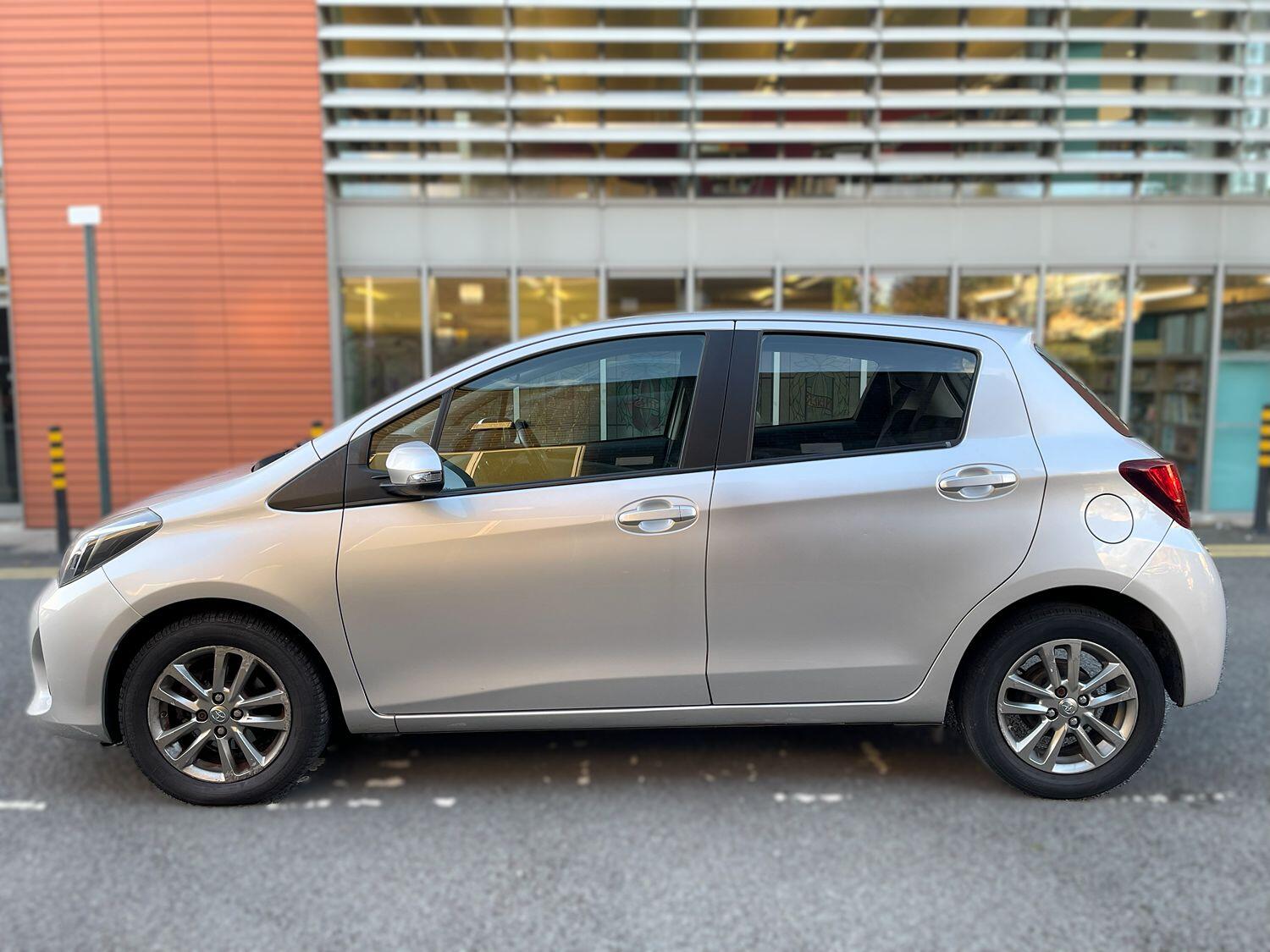 Used Toyota Yaris 2015 for sale - 76482972: Photo 43