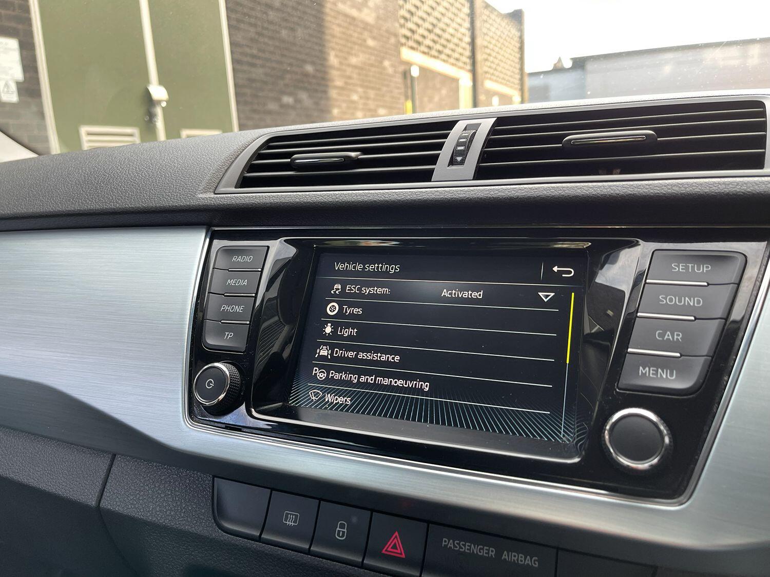 Used Skoda Fabia 2017 for sale - 76482950: Photo 60