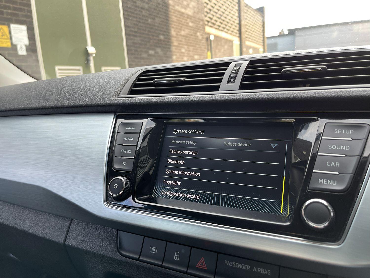 Used Skoda Fabia 2017 for sale - 76482950: Photo 63