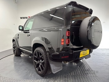 Used Land Rover Defender 2023 for sale - 78388516: Photo