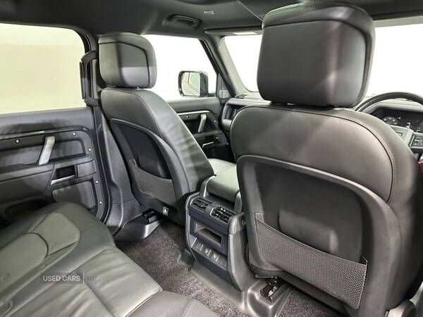 Used Land Rover Defender 2024 for sale - 76153712: Photo 13