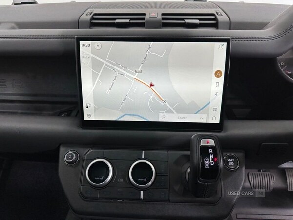 Used Land Rover Defender 2024 for sale - 76153712: Photo 17