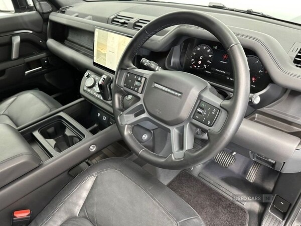 Used Land Rover Defender 2024 for sale - 76153712: Photo 21