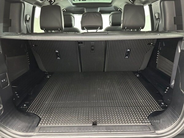 Used Land Rover Defender 2024 for sale - 76153712: Photo 9