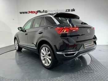 Used Volkswagen T-Roc 2019 for sale - 76296279: Photo