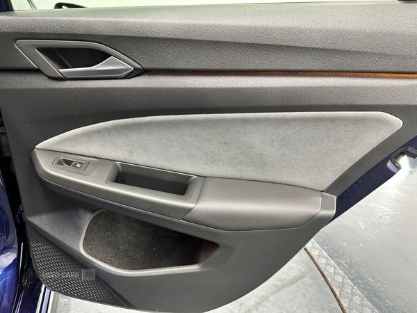 Used Volkswagen Golf 2021 for sale - 76850815: Photo 26