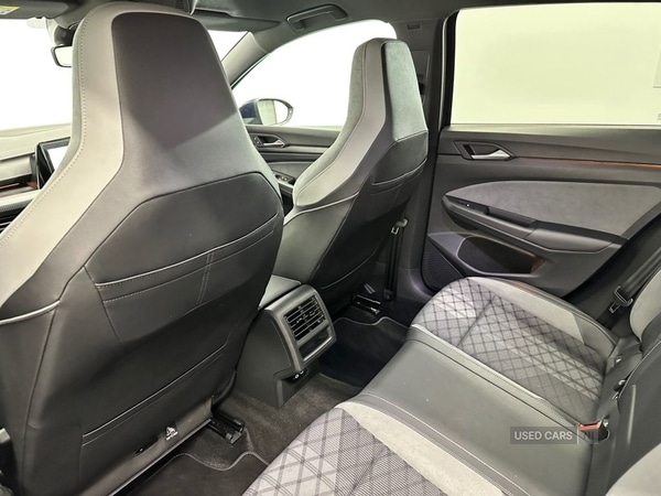 Used Volkswagen Golf 2021 for sale - 76850815: Photo 30