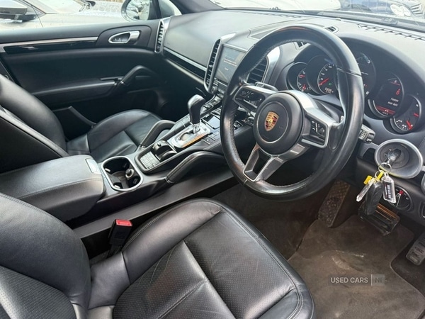 Used Porsche Cayenne 2018 for sale - 76927223: Photo 6