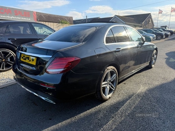 Used Mercedes-Benz E Class 2018 for sale - 73800301: Photo 2