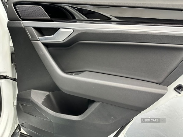 Used Volkswagen Touareg 2018 for sale - 75459974: Photo 26