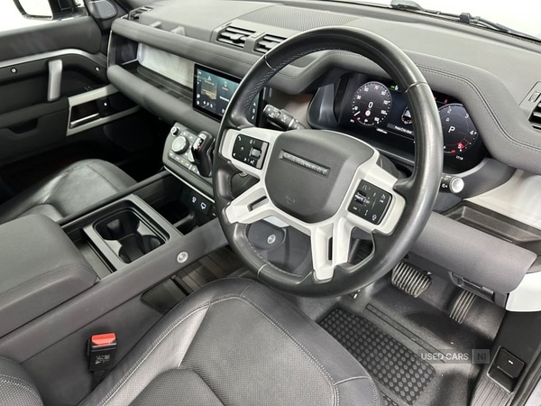 Used Land Rover Defender 2023 for sale - 75647626: Photo 11