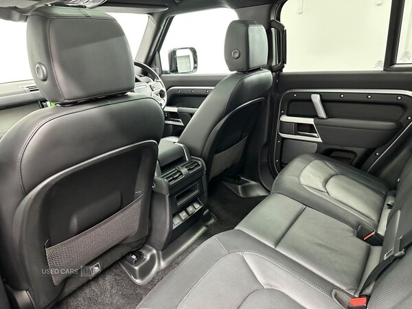 Used Land Rover Defender 2023 for sale - 75647626: Photo 29