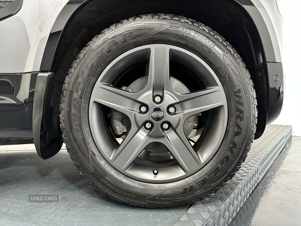 Used Land Rover Defender 2023 for sale - 75647626: Photo 9
